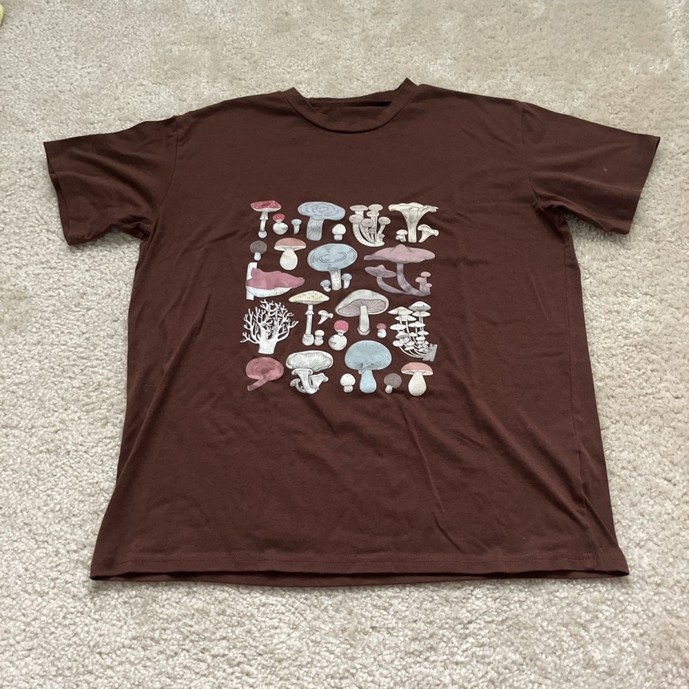 Brown t-shirt with mushrooms